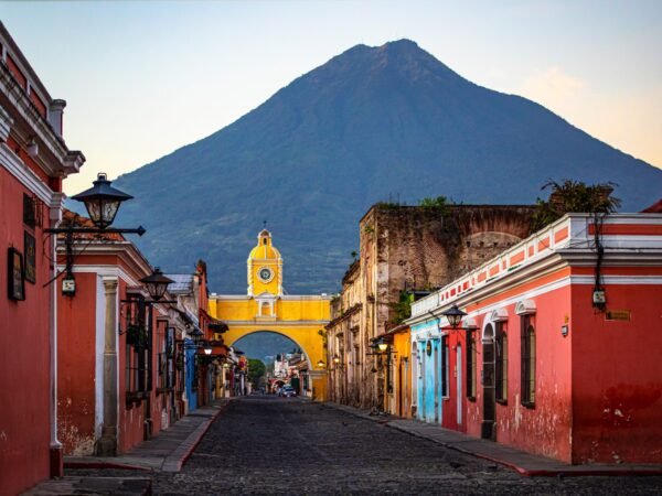 Tour por Antigua Guatemala + Pueblos coloniales